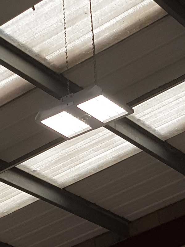 Industrial lighting installation